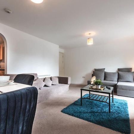 Best Price! Large Spacious 2 Bed Apartment - King Size Or Single Beds, Sofabeds, Smart Tvs, Free Parking Southampton Eksteriør billede